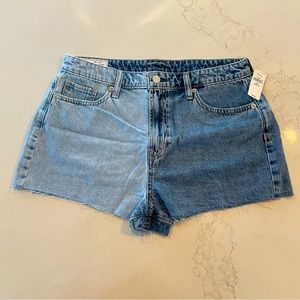 Gap Denim Sky High Rise Two-Tone 2” Jeans Shorts